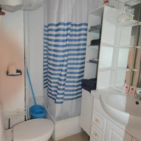아파트 Avec - Balcon Et A 20m De La 쿠르쇨 쉬르 메르