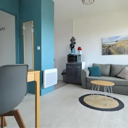 Studio Avec Chambre - Balcon Et A 20m De La Mer Apartmán *